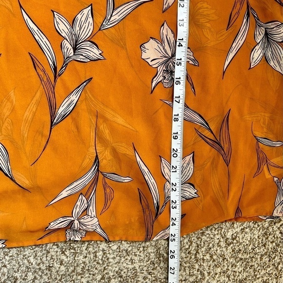 🦋 A New Day Mustard Cream Floral V-Neck Balloon Sleeve Long Sleeve Blouse Large - Picture 8 of 8